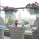 Aparthotel Capitоl & 5*