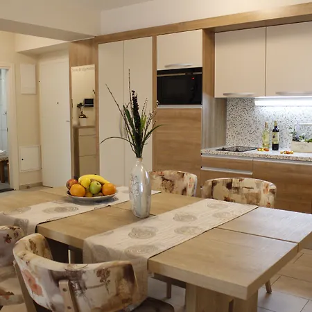 Capitоl & 5* Skopje