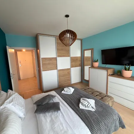 Capitоl & 5* Skopje