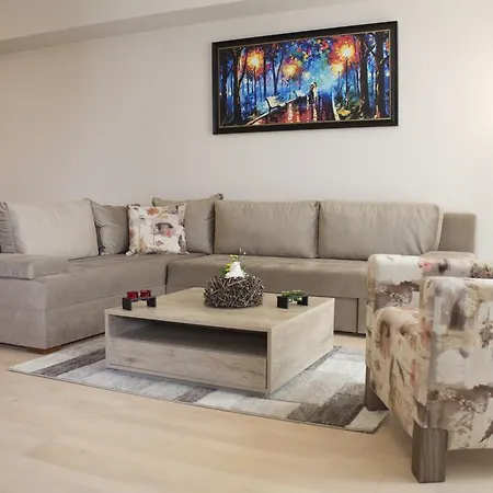 Апарт-отель Capitоl Suites&apartments