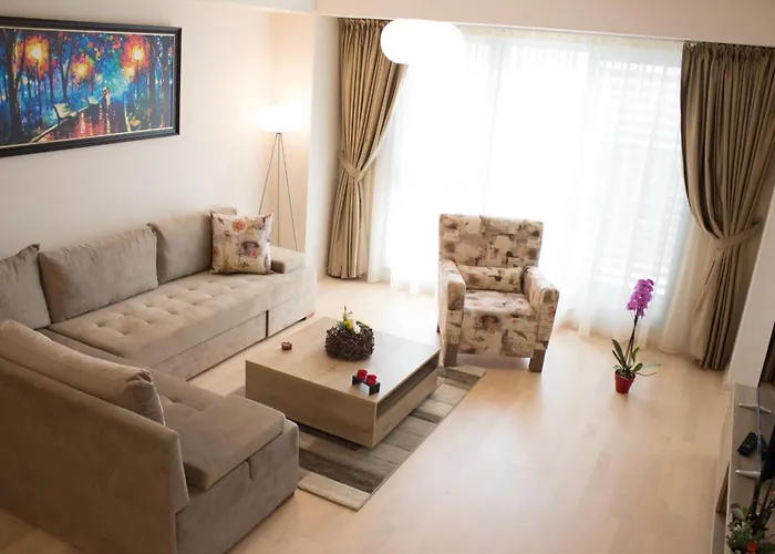 Capitоl & Apartmanhotel 5*