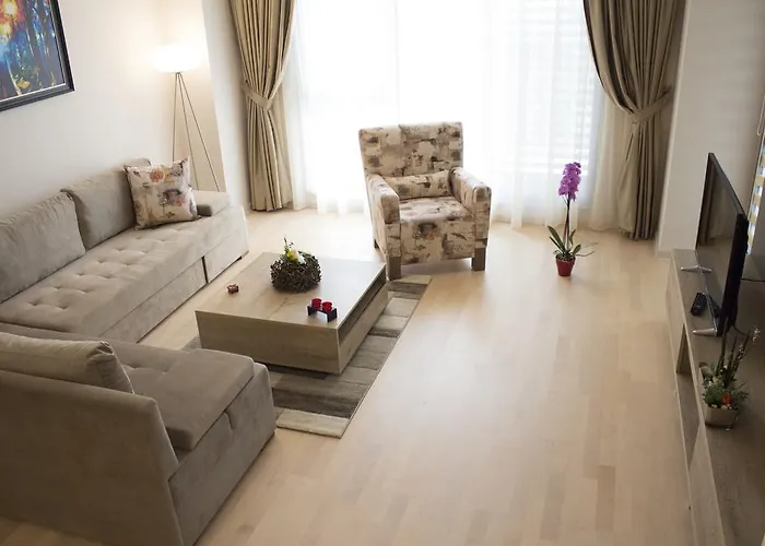 Capitоl & 5* Skopje